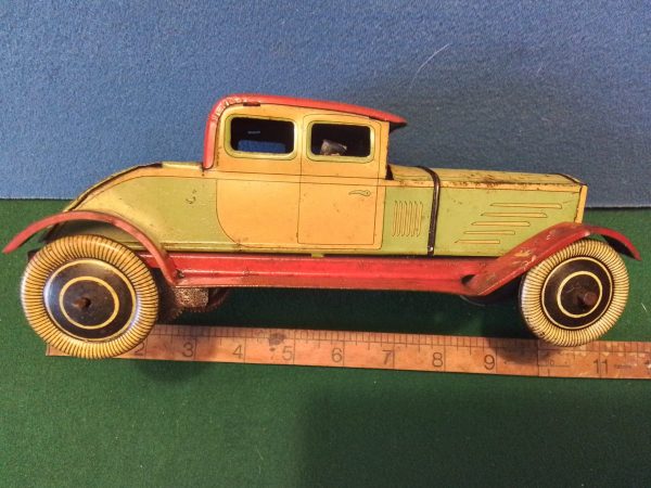 1920s Tinplate Clockwork Wells Saloon Car