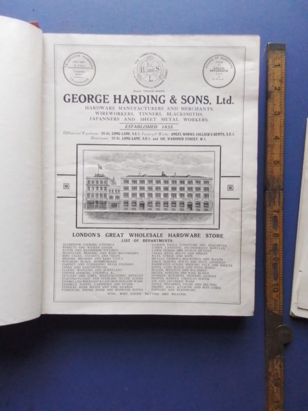 1929 Book The competition Guide 520 illustrated Catalogue