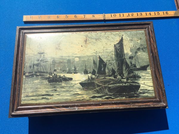 1903 Huntley and palmers sunset biscuit tin